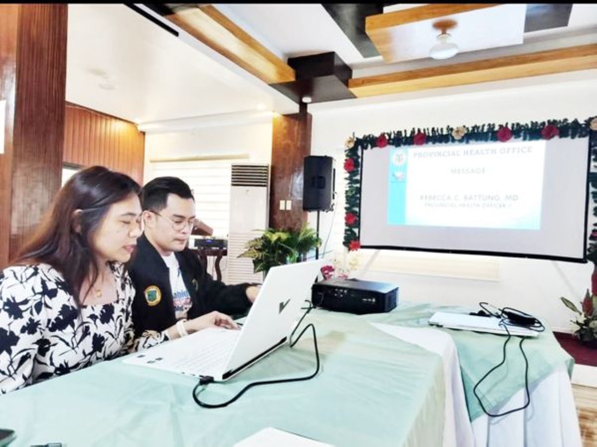 Pagsasaritaan dagiti opisial ti salun-at dagiti wagas kontra iti panagwaras ti melioidosis iti Cagayan iti virtual forum a naangay iti Cagayan Provincial Health Office idi Dis. 5.