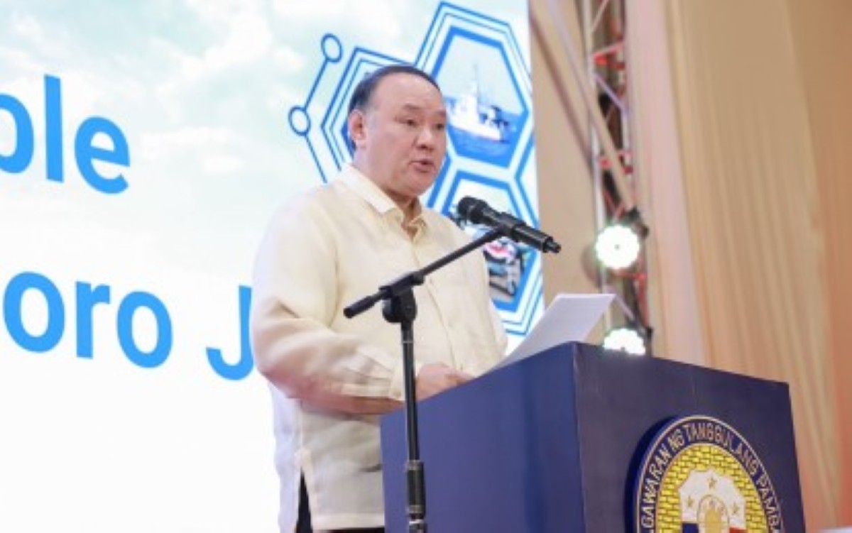 Ni Sekretario ti Department of National Defense (DND) Gilberto 'Gibo' Teodoro Jr.