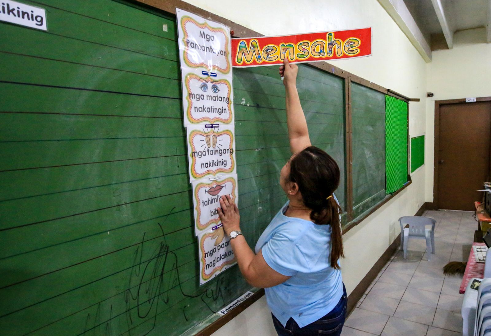 'Ikkatenyo amin-amin': Impinget ti DepEd ti 'nadalus, naurnos' a classroom